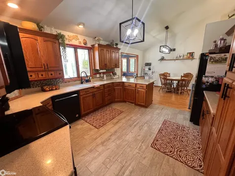 1152 Lake Road Ottumwa IA 52501