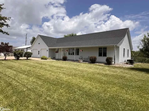 1152 Lake Road Ottumwa IA 52501