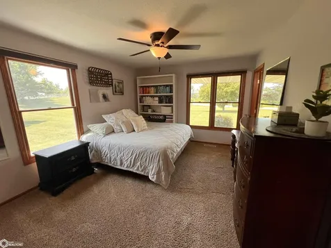 1152 Lake Road Ottumwa IA 52501