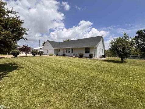 1152 Lake Road Ottumwa IA 52501