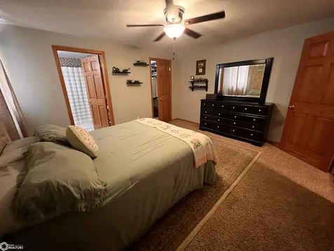 1152 Lake Road Ottumwa IA 52501