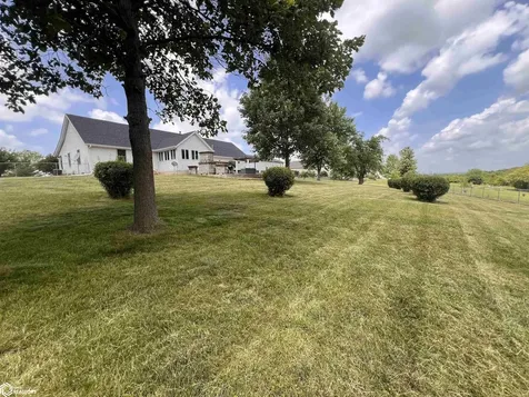 1152 Lake Road Ottumwa IA 52501
