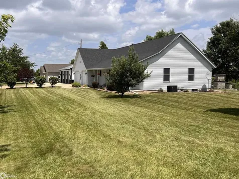 1152 Lake Road Ottumwa IA 52501