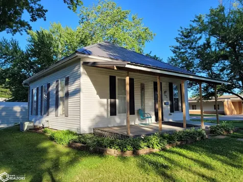 421 S Jefferson Street Sigourney IA 52591