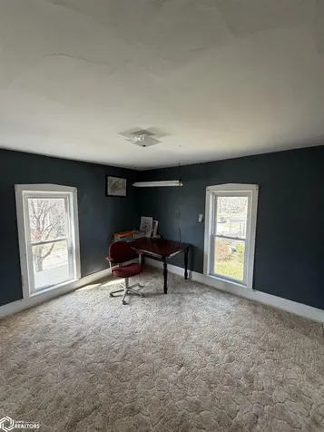 403 S 6th Fairfield IA 52556