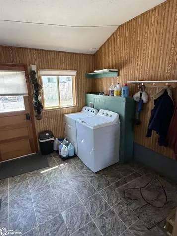 403 S 6th Fairfield IA 52556