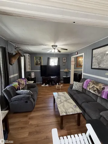 403 S 6th Fairfield IA 52556