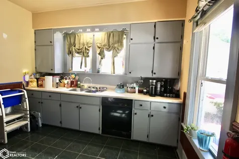 309 Ave G Fort Madison IA 52627
