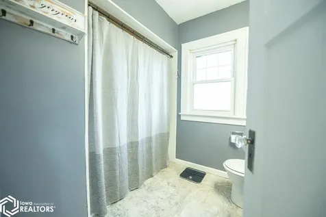 216 Vogel Avenue Ottumwa IA 52501