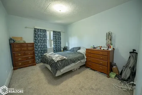 216 Vogel Avenue Ottumwa IA 52501
