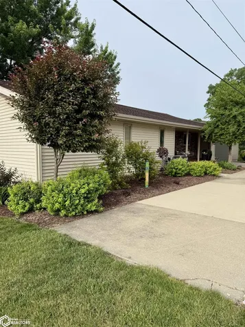 1117 Union Iowa Falls IA 50126