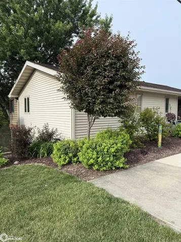 1117 Union Iowa Falls IA 50126