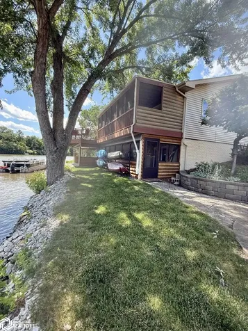 1117 Union Iowa Falls IA 50126