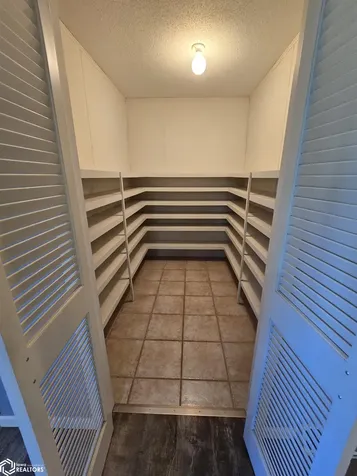 2523 Bill Bone Lane Oskaloosa IA 52577