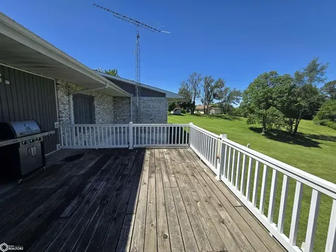 2523 Bill Bone Lane Oskaloosa IA 52577