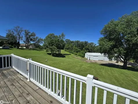 2523 Bill Bone Lane Oskaloosa IA 52577