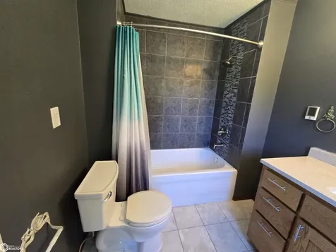 2523 Bill Bone Lane Oskaloosa IA 52577