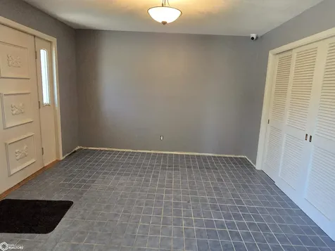 2523 Bill Bone Lane Oskaloosa IA 52577
