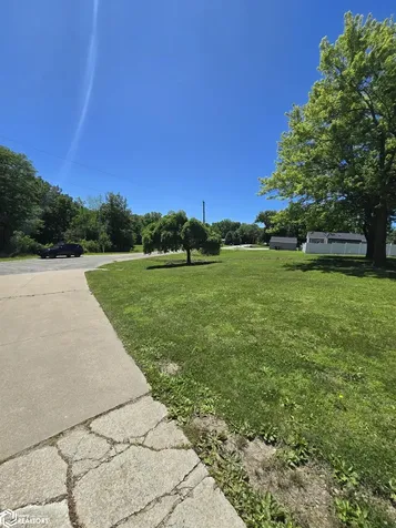 2523 Bill Bone Lane Oskaloosa IA 52577