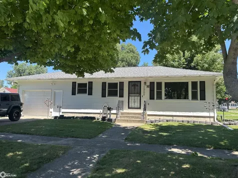 2905 Avenue J Fort Madison IA 52627
