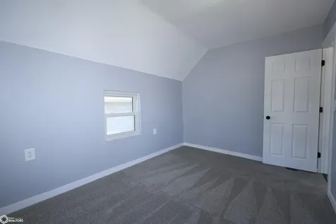 202 S 5th Street Marshalltown IA 50158