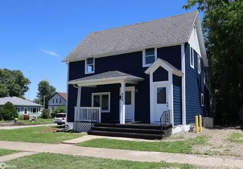 202 S 5th Street Marshalltown IA 50158