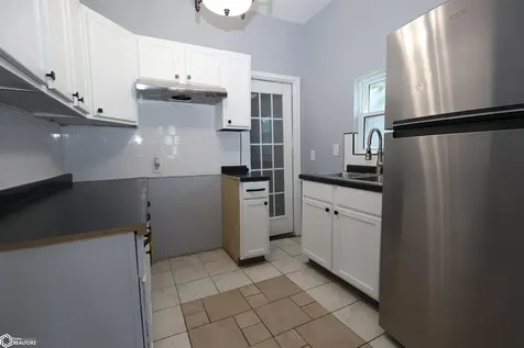 202 S 5th Street Marshalltown IA 50158