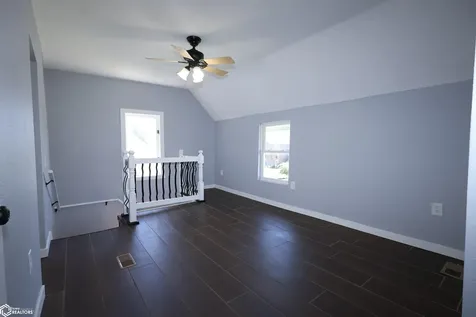 202 S 5th Street Marshalltown IA 50158