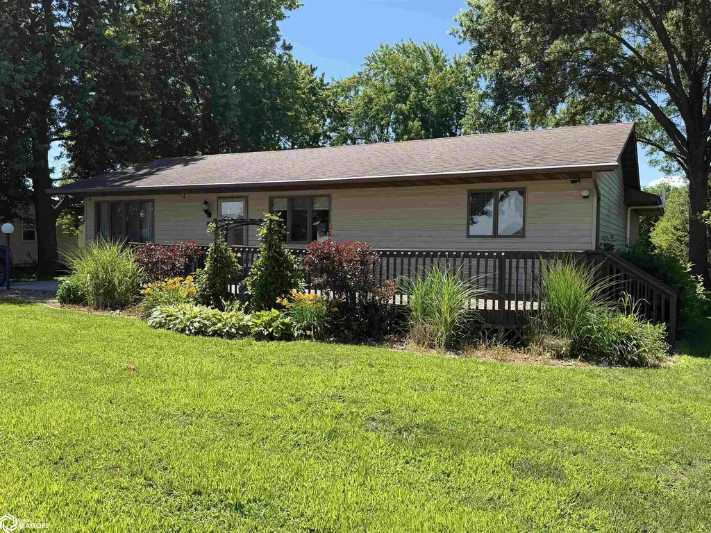 415 E Railroad Street Wayland IA 52654