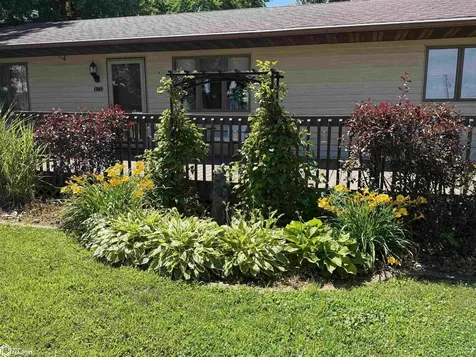 415 E Railroad Street Wayland IA 52654