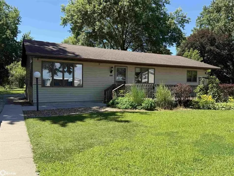 415 E Railroad Street Wayland IA 52654