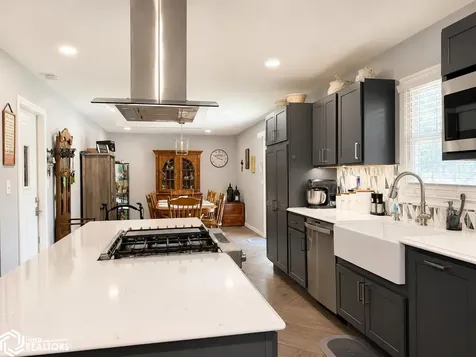 2714 Avenue A Fort Madison IA 52627