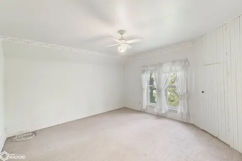 13187 300th Street Mason City IA 50401