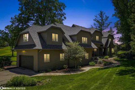 1806 Knollwood Drive Marshalltown IA 50158