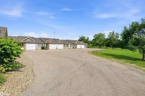 514 E Olive Street Marshalltown IA 50158