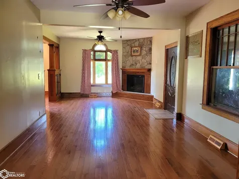 1089 Linby Street Packwood IA 52580