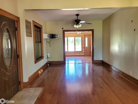1089 Linby Street Packwood IA 52580