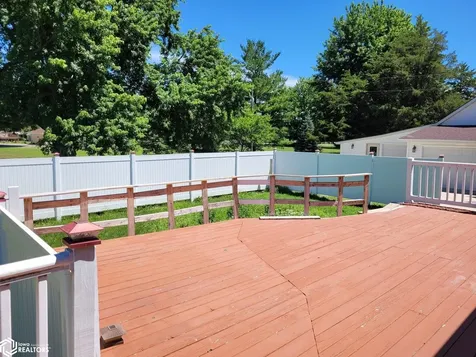 1089 Linby Street Packwood IA 52580