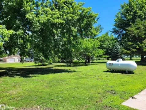 1089 Linby Street Packwood IA 52580