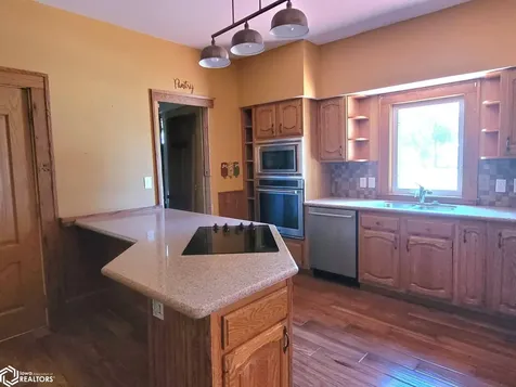 1089 Linby Street Packwood IA 52580