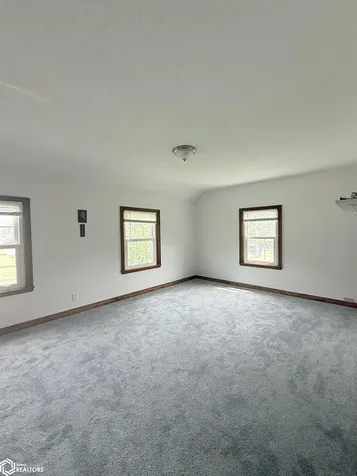 411 N Main Street Buffalo Center IA 50424