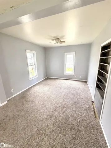 1305 N Monroe Avenue Mason City IA 50401