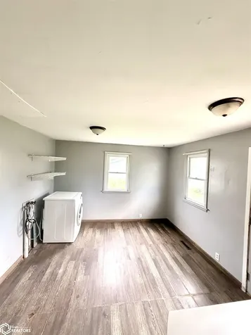 1305 N Monroe Avenue Mason City IA 50401