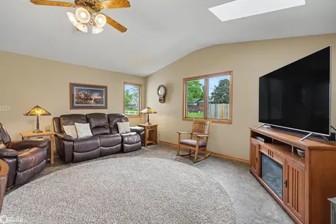 204 Bohen Street Marshalltown IA 50158