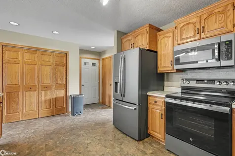 204 Bohen Street Marshalltown IA 50158