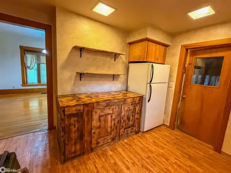 216 4th Street NE Hampton IA 50441