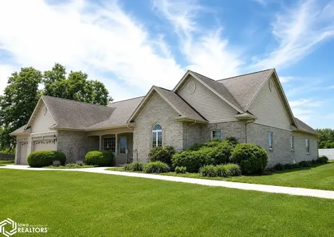 1811 N Highway 5 Albia IA 52531