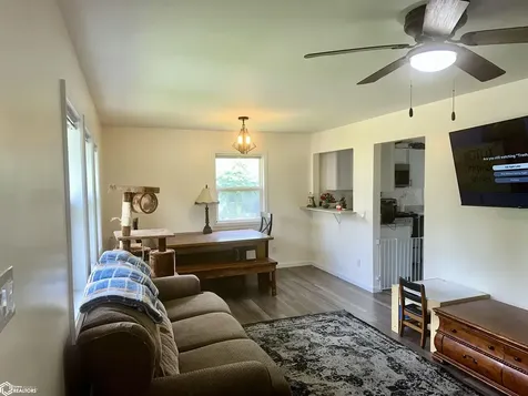 804 W Grimes Fairfield IA 52556