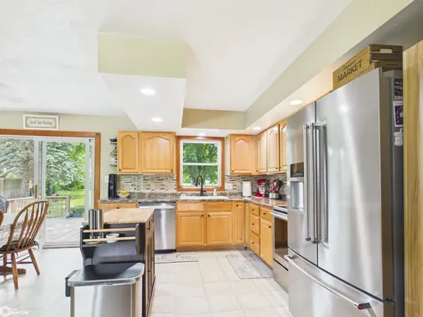 1151 Clearview Drive Oskaloosa IA 52577
