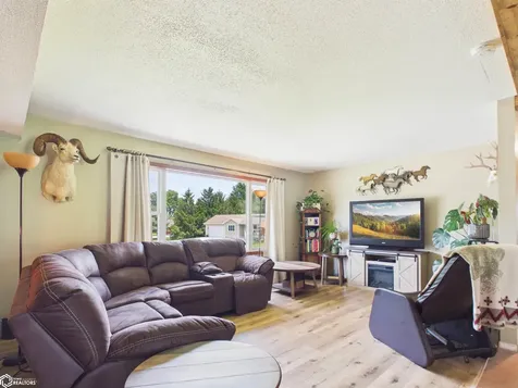 1151 Clearview Drive Oskaloosa IA 52577